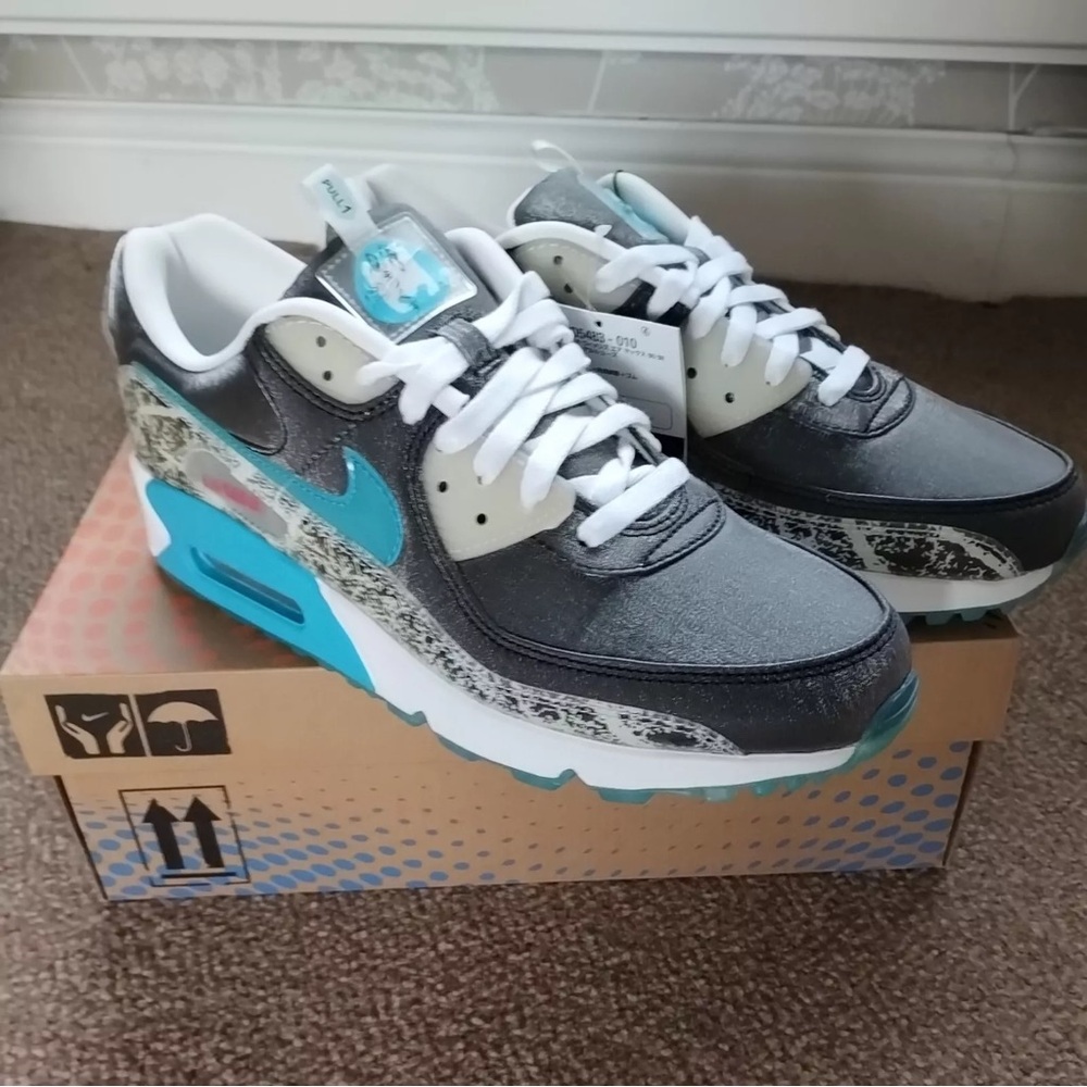 Nike Air Max 90 “rice ball”